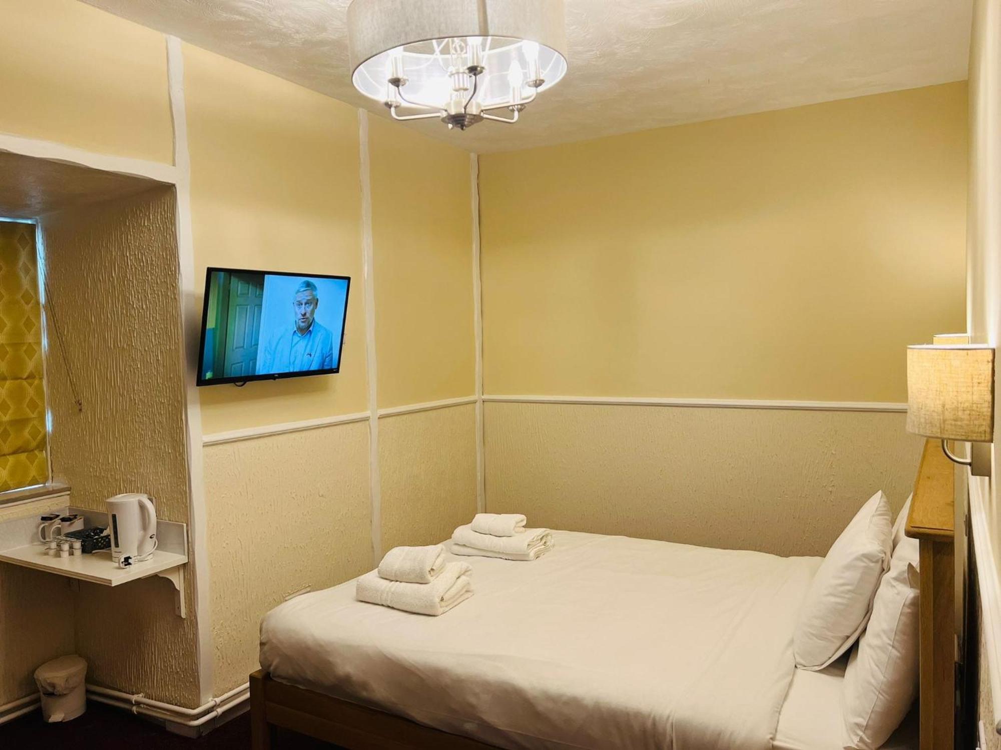 House Hotel