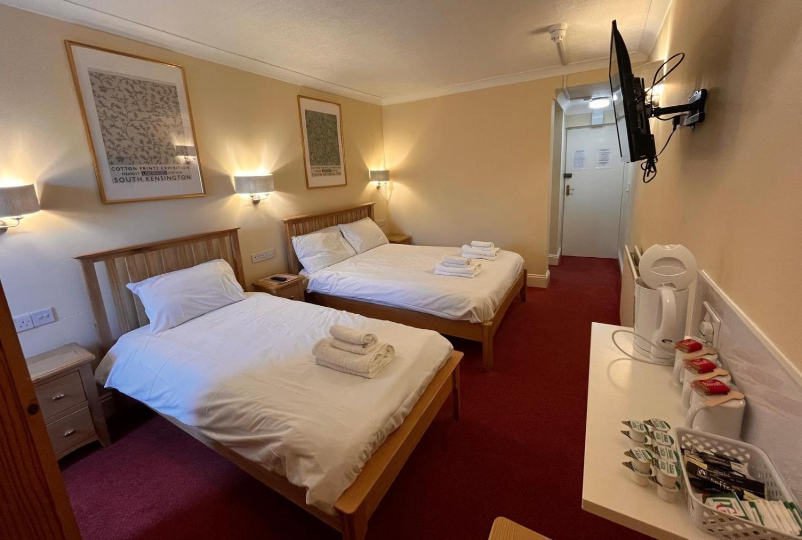 House Hotel